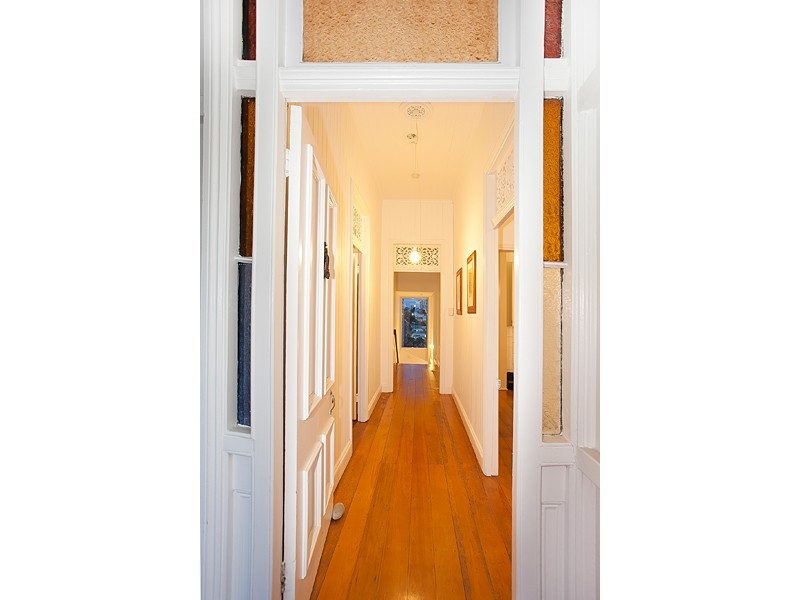 90 Enoggera Terrace, Red Hill QLD 4059