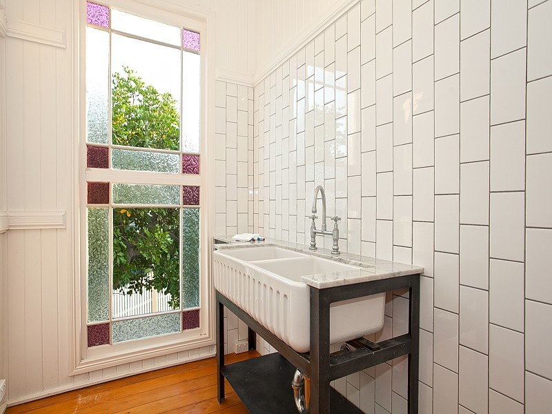 90 Enoggera Terrace, Red Hill QLD 4059