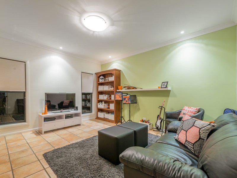 46 Butterfield Place, Chermside West QLD 4032