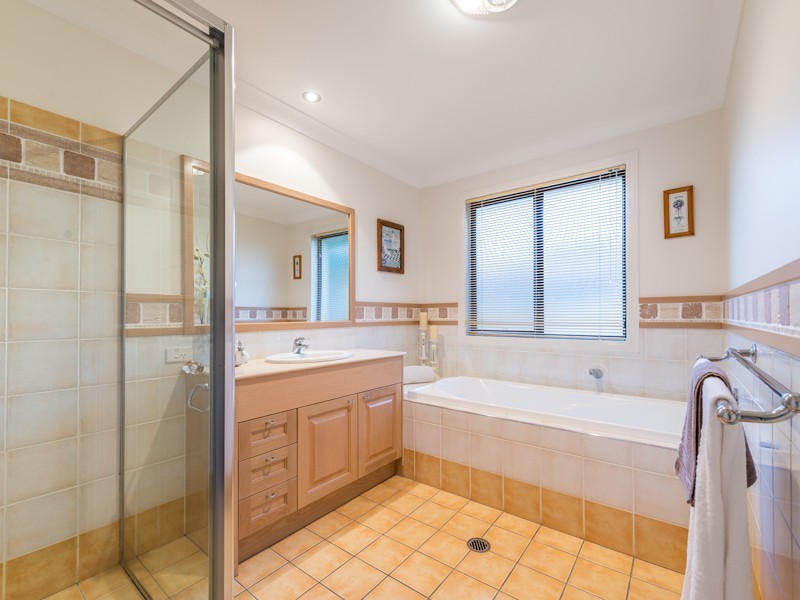 46 Butterfield Place, Chermside West QLD 4032