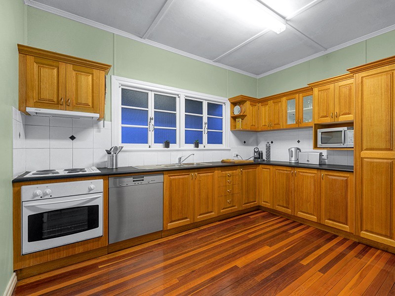 5 Stafford Street, Windsor QLD 4030