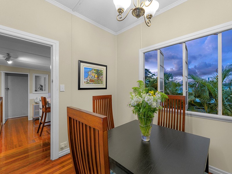 5 Stafford Street, Windsor QLD 4030