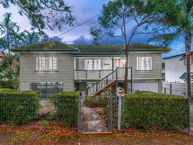 5 Stafford Street, Windsor QLD 4030