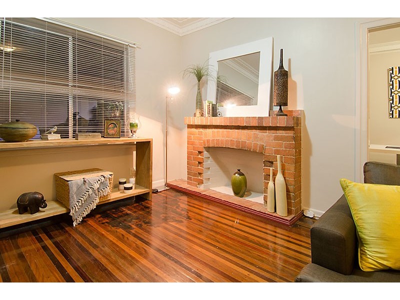 43 Webster Avenue, Hendra QLD 4011