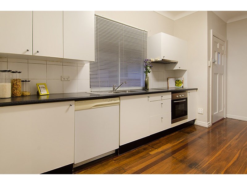 43 Webster Avenue, Hendra QLD 4011