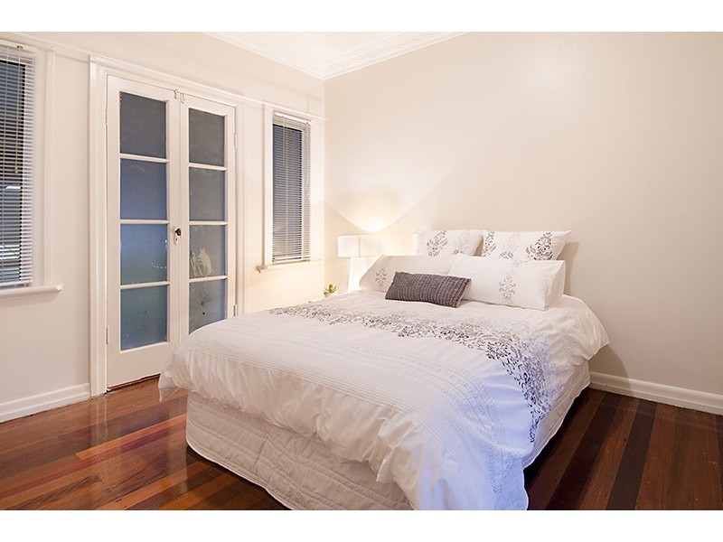 43 Webster Avenue, Hendra QLD 4011