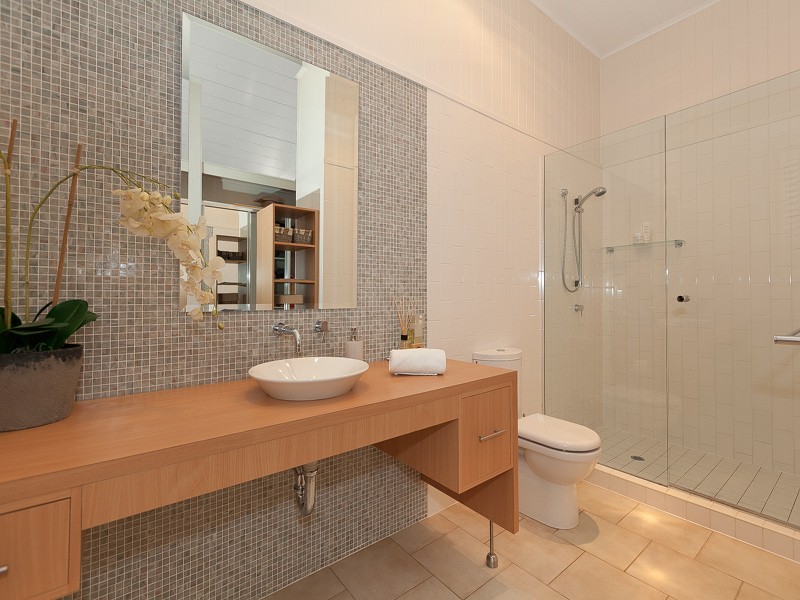 77 Vardon Street, Wilston QLD 4051