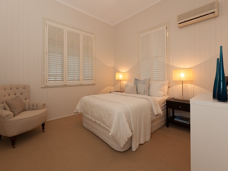 77 Vardon Street, Wilston QLD 4051