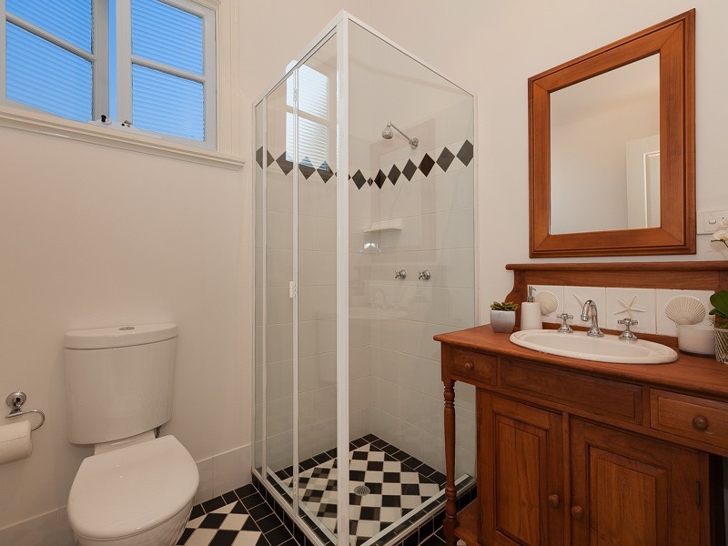 77 Vardon Street, Wilston QLD 4051