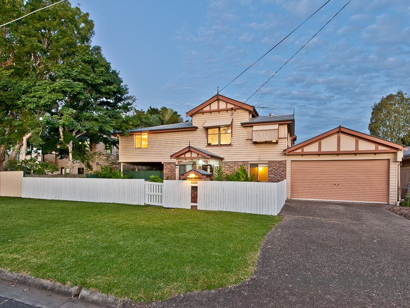 19 Larwill Avenue, Northgate QLD 4013