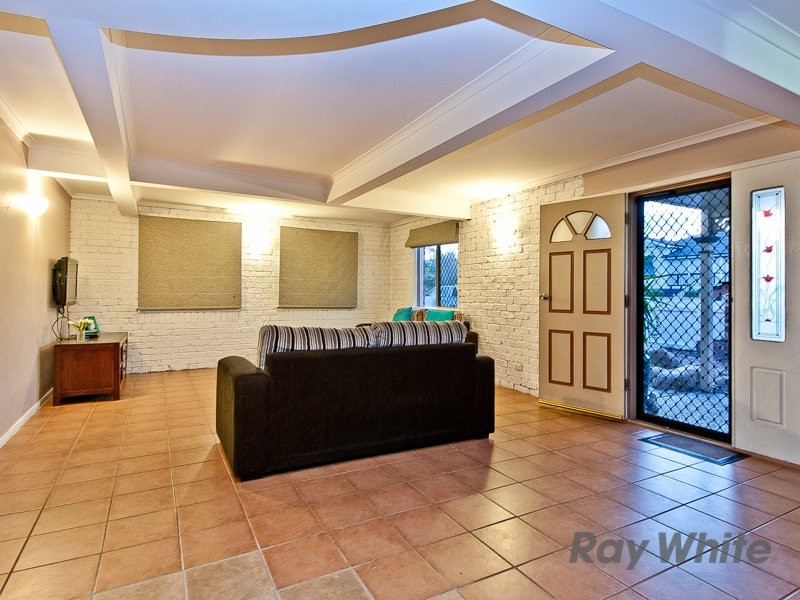 19 Larwill Avenue, Northgate QLD 4013