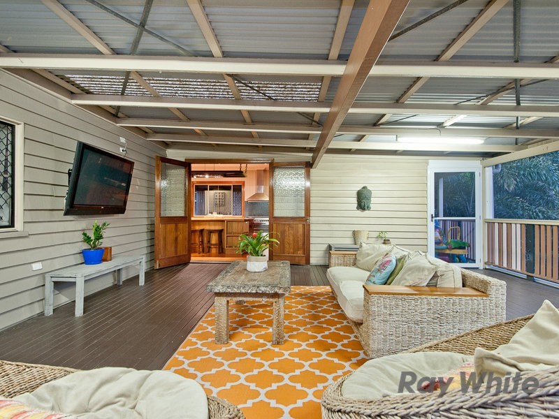 19 Larwill Avenue, Northgate QLD 4013