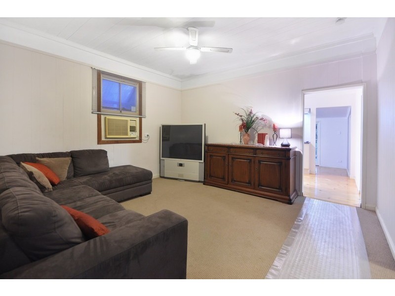 12 Castle Street, Kedron QLD 4031