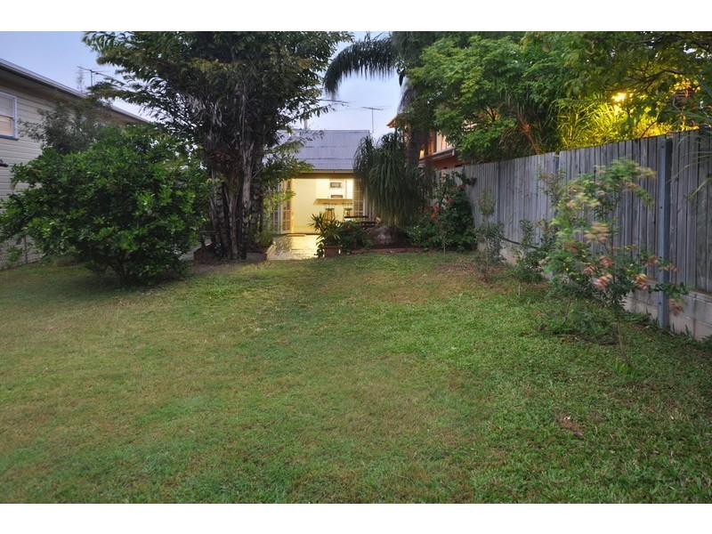 12 Castle Street, Kedron QLD 4031