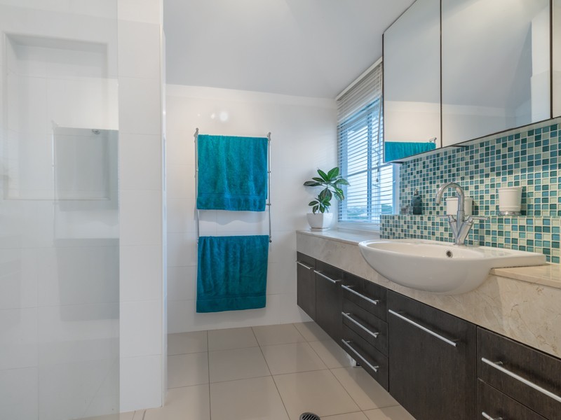 16 Telopia Avenue, Wavell Heights QLD 4012