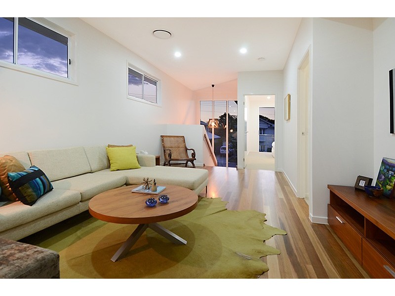 77 Clarke Street, Hendra QLD 4011