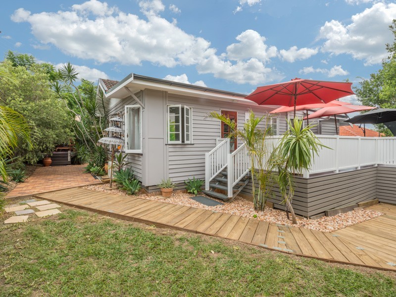 230 Webster Road, Stafford QLD 4053