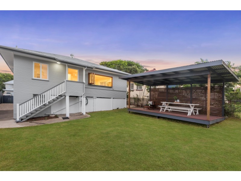 103 Main Avenue, Wavell Heights QLD 4012