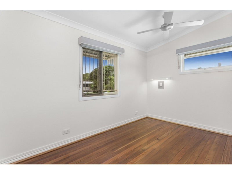 22 Lindale Street, Chermside West QLD 4032