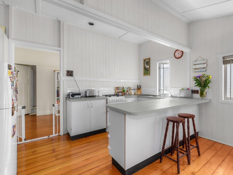 15 Graham Street, Windsor QLD 4030