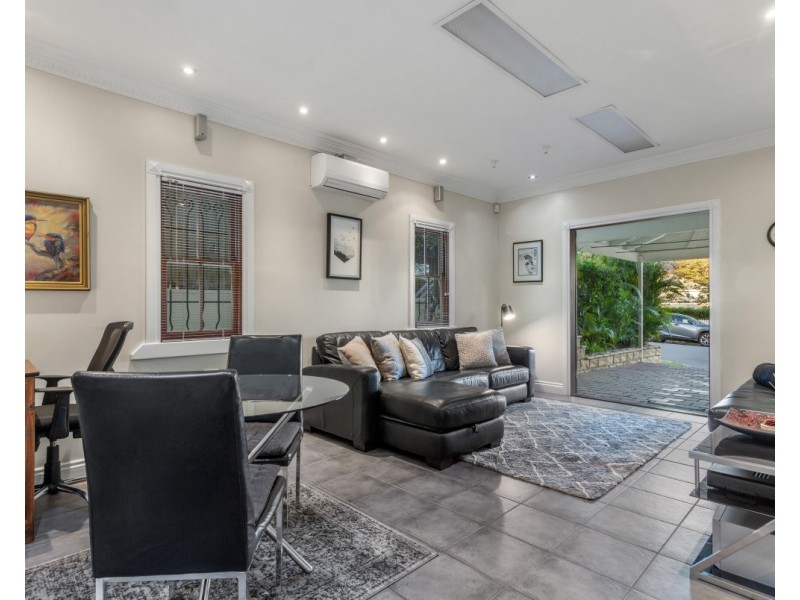 36 Swan Terrace, Windsor QLD 4030