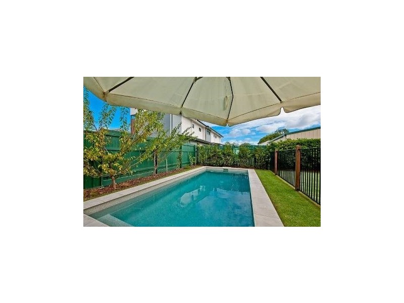 31 School Street, Hendra QLD 4011