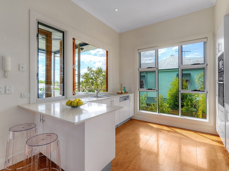 33 Brook Street, Windsor QLD 4030