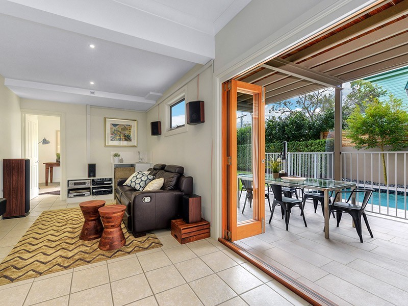 33 Brook Street, Windsor QLD 4030