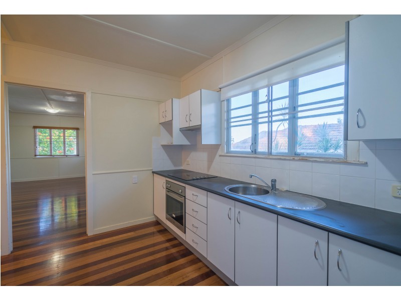 23 Burrowa Street, Stafford QLD 4053