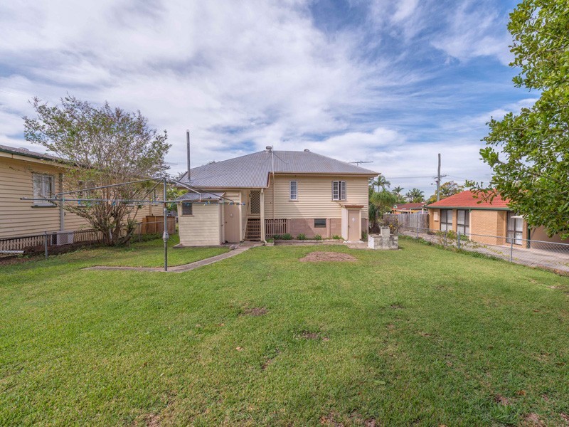 8 Percy Street, Zillmere QLD 4034