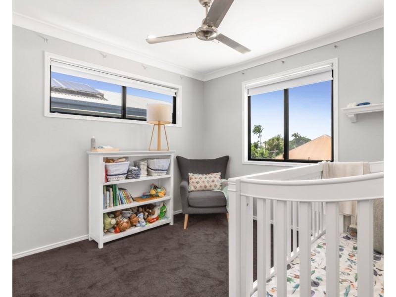 94 Raceview Avenue, Hendra QLD 4011