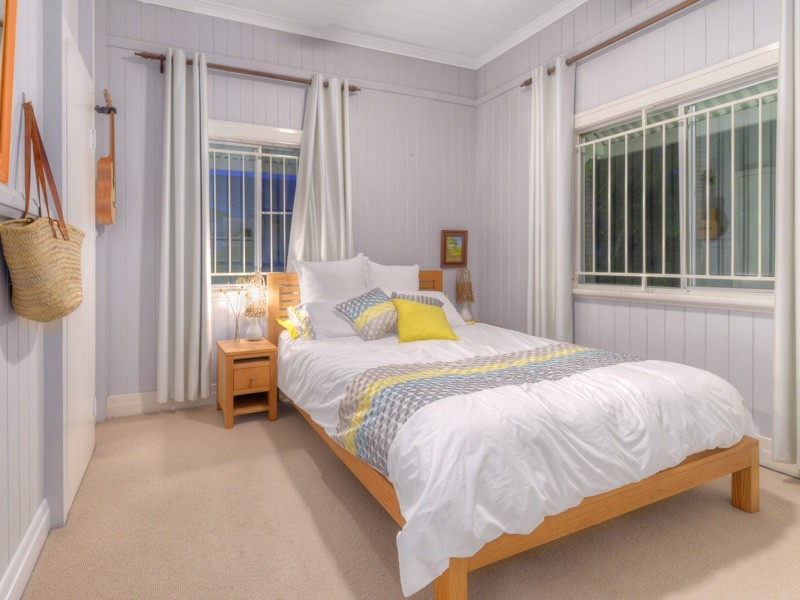 56 Ninth Avenue, Kedron QLD 4031