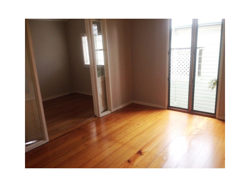 15 Ella Street, Red Hill QLD 4059