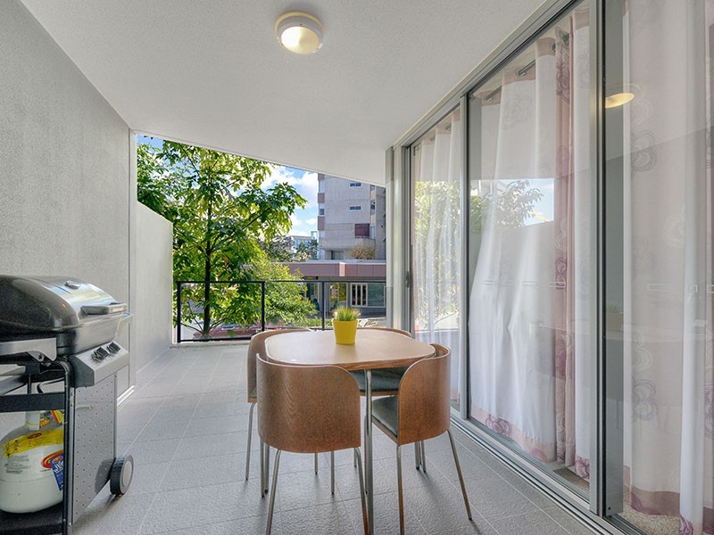 1117/72 Victoria Park Road, Kelvin Grove QLD 4059