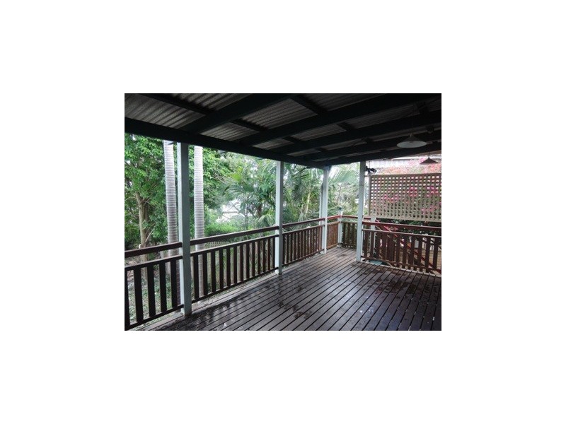 70 Ninth Avenue, Kedron QLD 4031