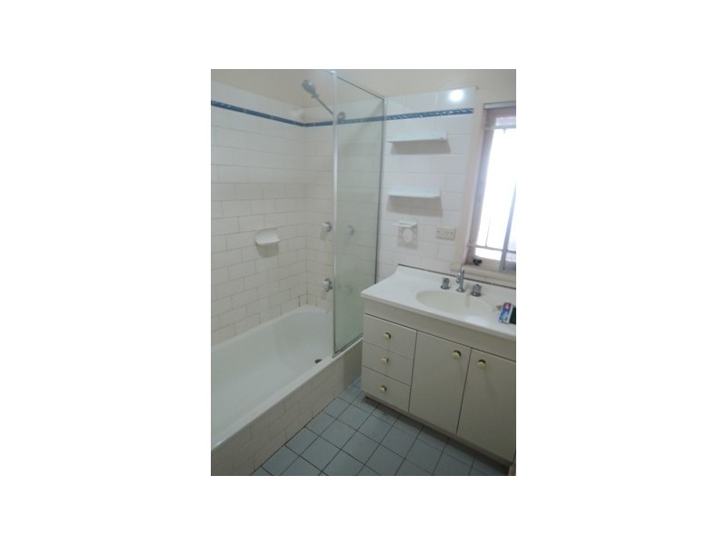 70 Ninth Avenue, Kedron QLD 4031