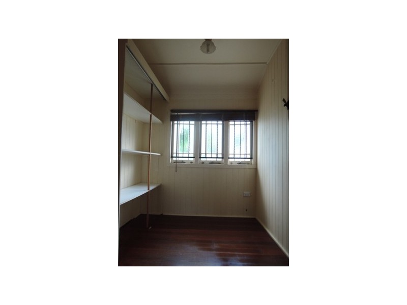 70 Ninth Avenue, Kedron QLD 4031