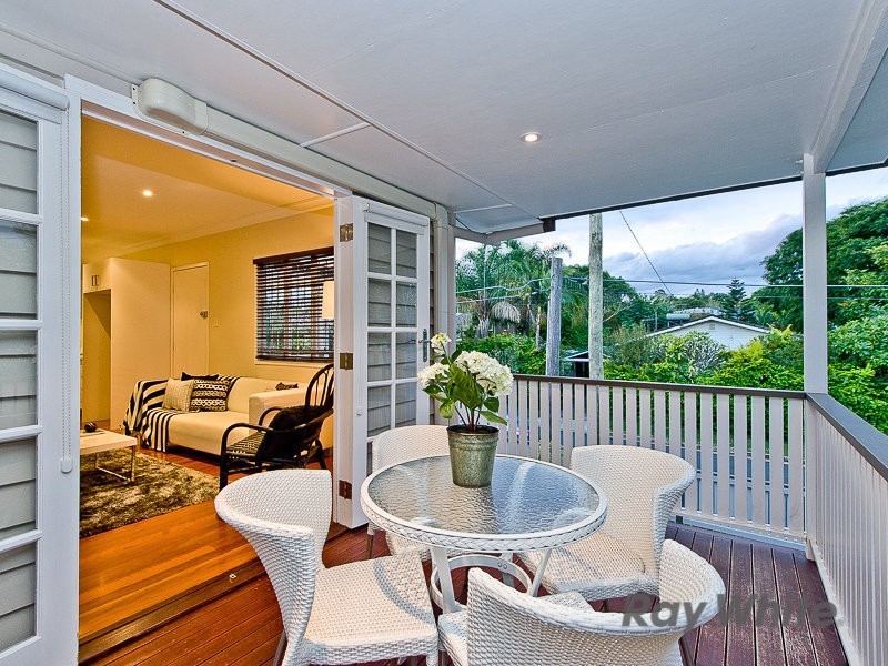 12 Kanangra Street, Stafford QLD 4053