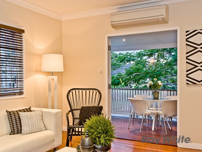 12 Kanangra Street, Stafford QLD 4053