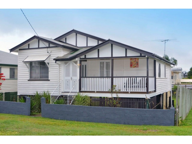 27 School Street, Hendra QLD 4011