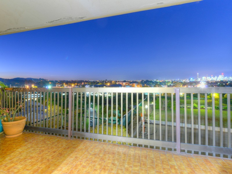 21a/32 Swann Road, Taringa QLD 4068