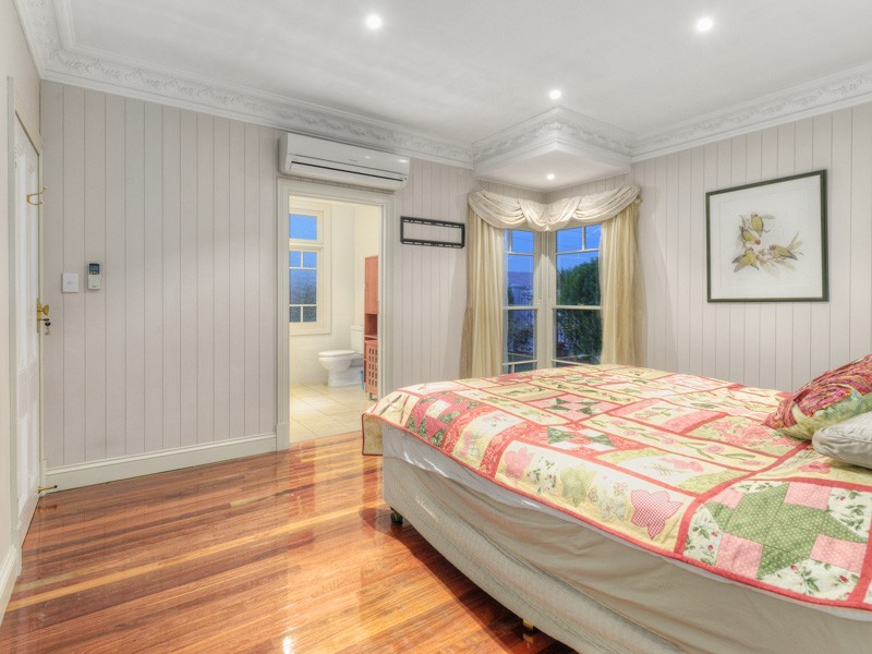 117 Khartoum Street, Gordon Park QLD 4031