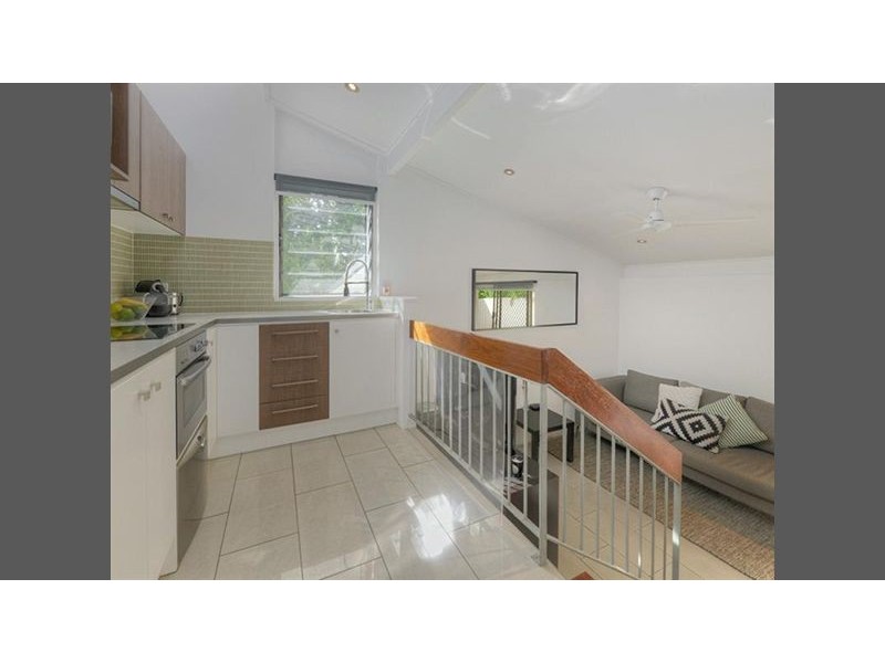 4/65 Erneton Street, Newmarket QLD 4051