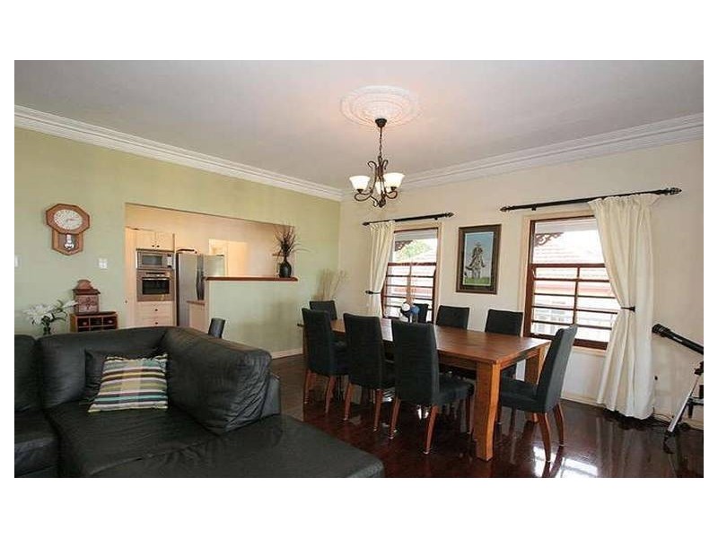 19 McCawley Street, Stafford QLD 4053