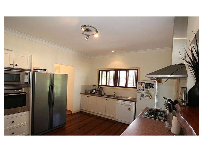 19 McCawley Street, Stafford QLD 4053