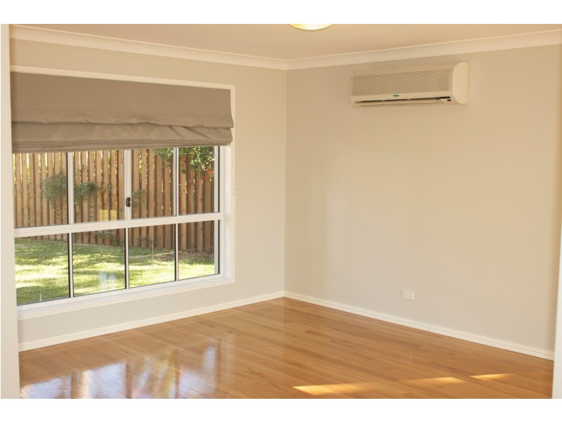62 Minerva Court, Eatons Hill QLD 4037