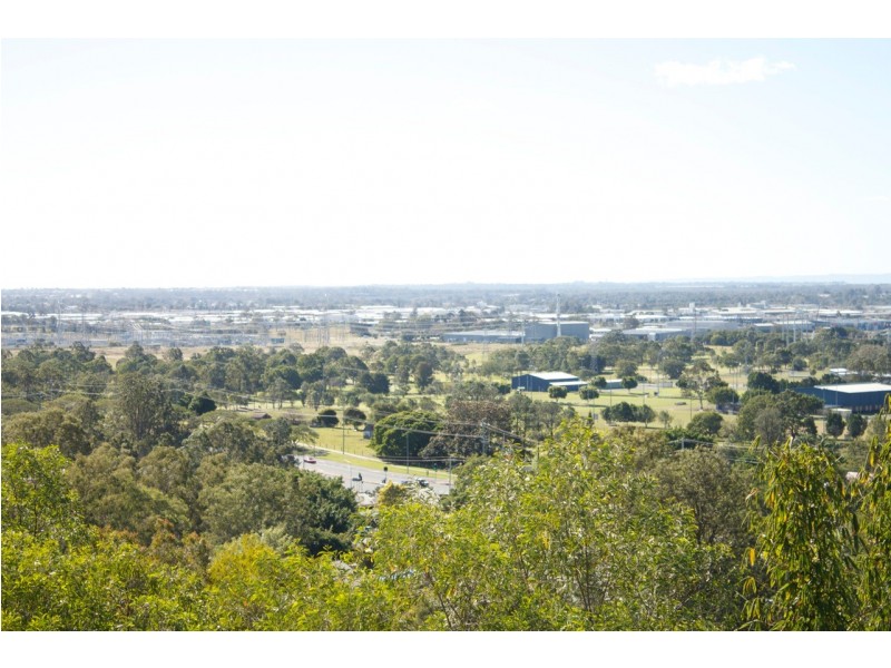 62 Minerva Court, Eatons Hill QLD 4037