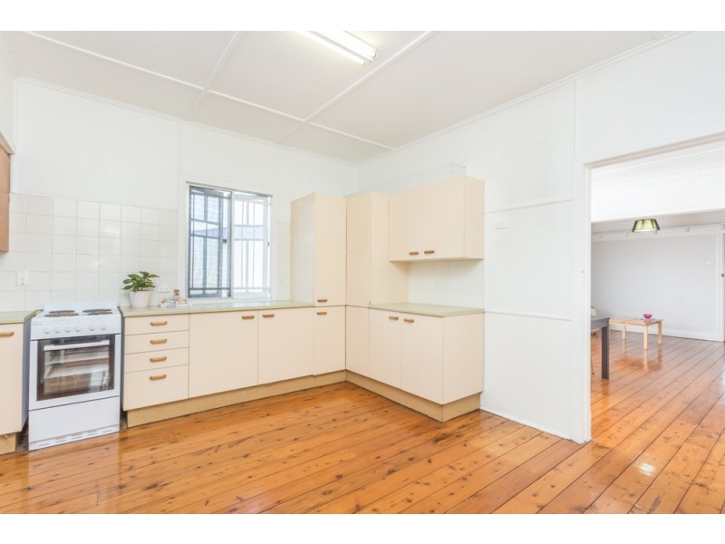 11 Turrana Street, Stafford QLD 4053