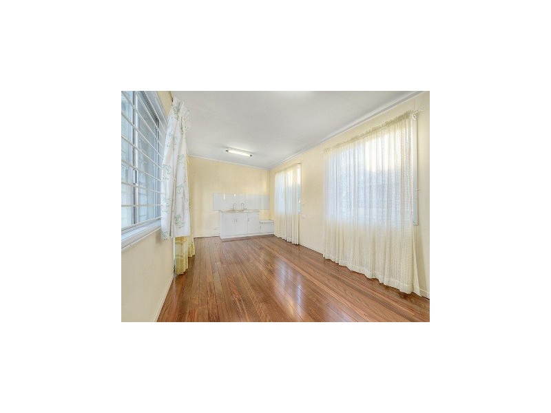 11 Figgis Street, Kedron QLD 4031