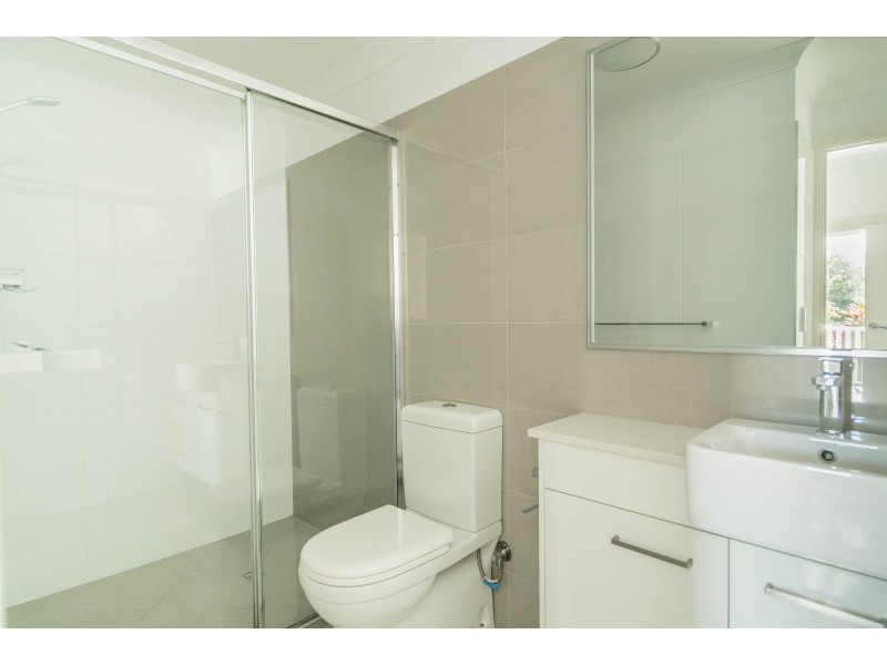 2/12 Noble Street, Clayfield QLD 4011